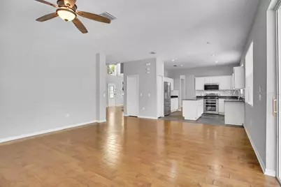 5602 Shady Creek Court, Valrico, FL 33596 - Photo 8
