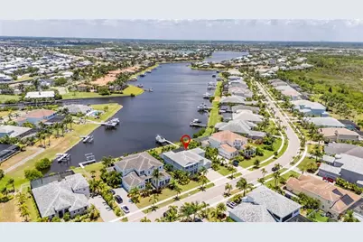 825 Manns Harbor Drive, Apollo Beach, FL 33572 - Photo 8