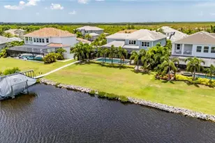 825 Manns Harbor Dr, Apollo Beach, FL 33572 - Photo 90