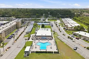 594 Boca Ciega Point Blvd N, Saint Petersburg, FL 33708 - Photo 46