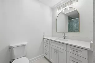 594 Boca Ciega Point Blvd N, Saint Petersburg, FL 33708 - Photo 26