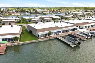 594 Boca Ciega Point Blvd N, Saint Petersburg, FL 33708 - Photo 1