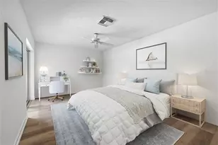 594 Boca Ciega Point Blvd N, Saint Petersburg, FL 33708 - Photo 28