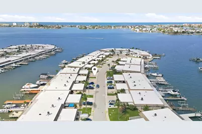 594 Boca Ciega Point Boulevard N, Saint Petersburg, FL 33708 - Photo 36