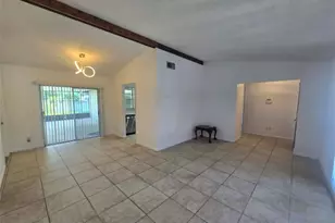 12412 Cardiff Dr, Tampa, FL 33625 - Photo 4