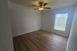 12412 Cardiff Dr, Tampa, FL 33625 - Photo 10
