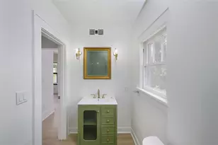 618 N 7th Ave, Saint Petersburg, FL 33701 - Photo 12