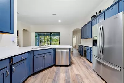 326 Star Shell Drive, Apollo Beach, FL 33572 - Photo 12