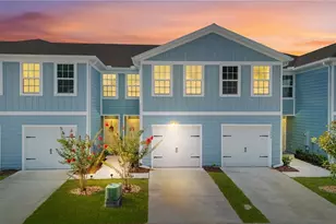 12003 Grizzly Ln, New Port Richey, FL 34654 - Photo 1