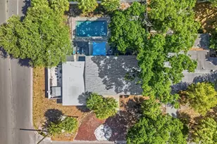 6400 Pelican Dr S, Saint Petersburg, FL 33707 - Photo 38