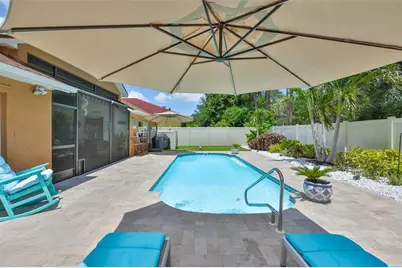 7613 Nottinghill Sky Drive, Apollo Beach, FL 33572 - Photo 4