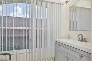 7613 Nottinghill Sky Dr, Apollo Beach, FL 33572 - Photo 50