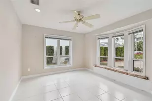 119 Carlyle Cir, Palm Harbor, FL 34683 - Photo 34