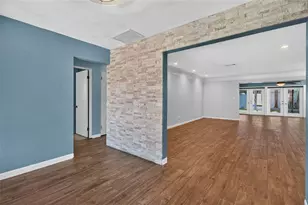 8094 12th Ave S, Saint Petersburg, FL 33707 - Photo 6