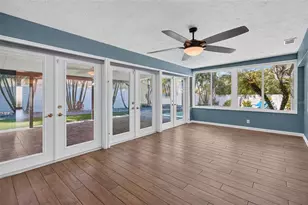 8094 12th Ave S, Saint Petersburg, FL 33707 - Photo 24