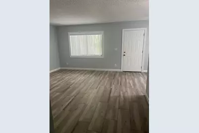 3300 Fox Chase Circle N #213, Palm Harbor, FL 34683 - Photo 2