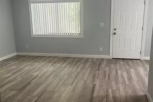 3300 Fox Chase Circle N, Palm Harbor, FL 34683 - Photo 2