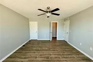 4505 Ashburn Square Dr, Tampa, FL 33610 - Photo 20