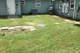 709 E 119th Ave, Tampa, FL 33612 - Photo 16