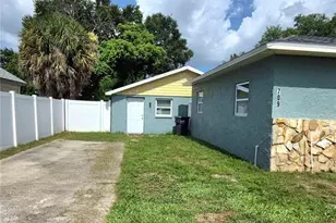 709 E 119th Ave, Tampa, FL 33612 - Photo 20