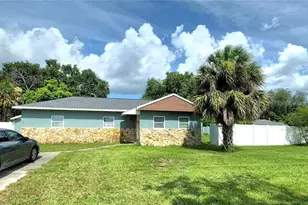 709 E 119th Ave, Tampa, FL 33612 - Photo 2