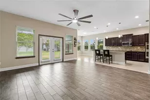 4930 Butler National Dr, Wesley Chapel, FL 33543 - Photo 12