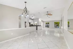 2536 Countryside Pines Dr, Clearwater, FL 33761 - Photo 12