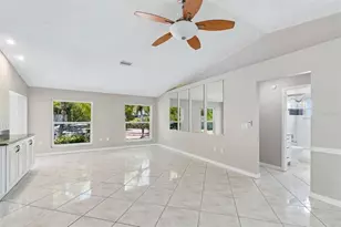2536 Countryside Pines Dr, Clearwater, FL 33761 - Photo 16