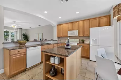 7172 Islamorada Circle, Seminole, FL 33777 - Photo 12