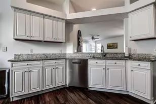 16730 Fairbolt Way, Odessa, FL 33556 - Photo 26