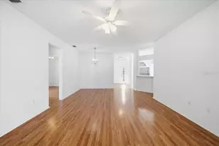 819 Springwood Cir, Bradenton, FL 34212 - Photo 32