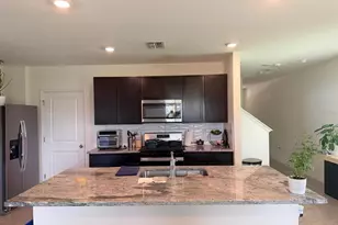 35665 Sunflower Hl Dr, Zephyrhills, FL 33541 - Photo 2