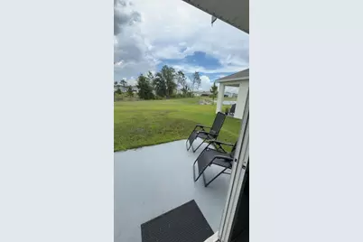 35665 Sunflower Hill Drive, Zephyrhills, FL 33541 - Photo 10