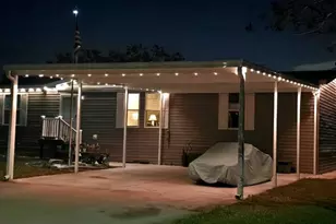 210 Philadelphia Ct, Palm Harbor, FL 34684 - Photo 2