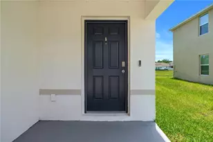13576 Whiskey Daisy Dr, Dade City, FL 33525 - Photo 4