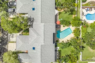 990 San Carlos Ct NE, Saint Petersburg, FL 33702 - Photo 26
