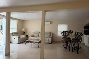 1212 E Columbus Dr, Tampa, FL 33605 - Photo 8