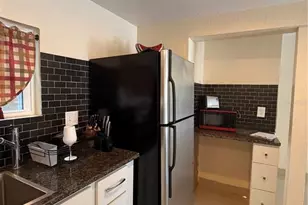 1212 E Columbus Dr, Tampa, FL 33605 - Photo 16