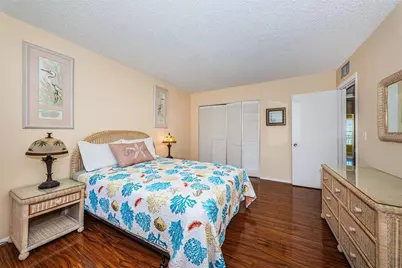 4700 Cove Circle #208, Saint Petersburg, FL 33708 - Photo 22