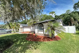 26035 Loblolly Ln, Land O Lakes, FL 34639 - Photo 4