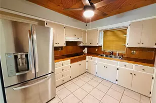 11537 63rd Ave, Seminole, FL 33772 - Photo 4