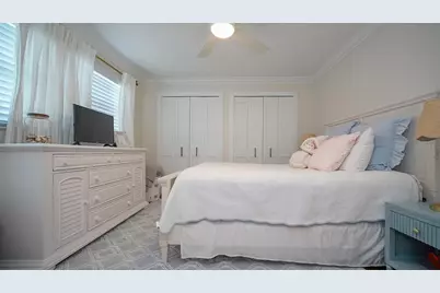 5218 Venetian Boulevard NE, Saint Petersburg, FL 33703 - Photo 28