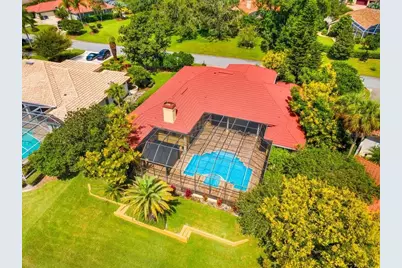 30324 Laurelwood Lane, Wesley Chapel, FL 33543 - Photo 6