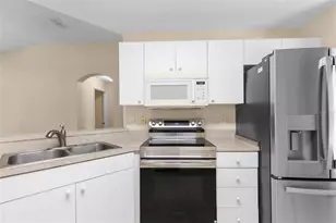 1414 Bluewater Dr, Sun City Center, FL 33573 - Photo 18