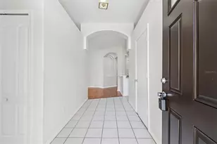 1229 Crimson Clover Ln, Wesley Chapel, FL 33543 - Photo 4