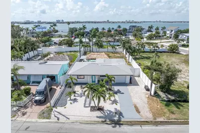 855 Boca Ciega Isle Drive, Saint Pete Beach, FL 33706 - Photo 2