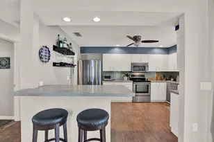 17613 Esprit Dr, Tampa, FL 33647 - Photo 6