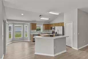 623 Straw Lake Dr, Brandon, FL 33510 - Photo 14