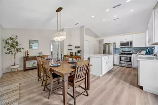 511 Center Point Rd, Valrico, FL 33594 - Photo 16