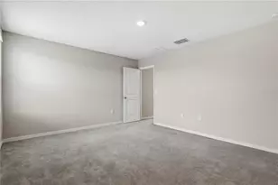 7412 Rosy Periwinkle Ct, Tampa, FL 33619 - Photo 20